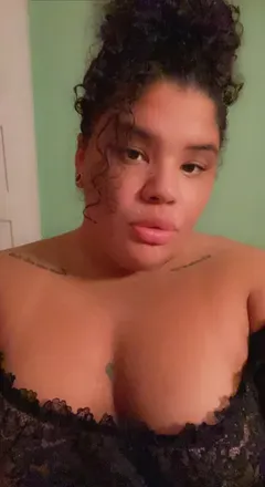 OnlyFans cuenta horniesthousewife avatar 1