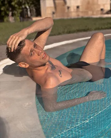 OnlyFans cuenta nek_sinner header 2