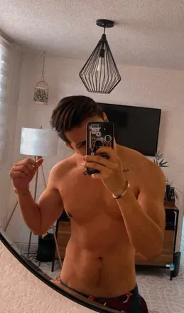 OnlyFans cuenta thepreppyguymx avatar 1