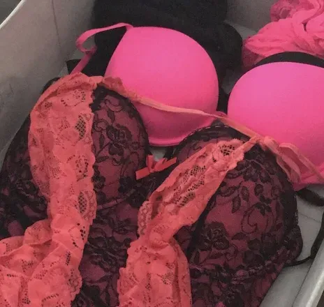 OnlyFans account  scarlett-the-sissy avatar 1
