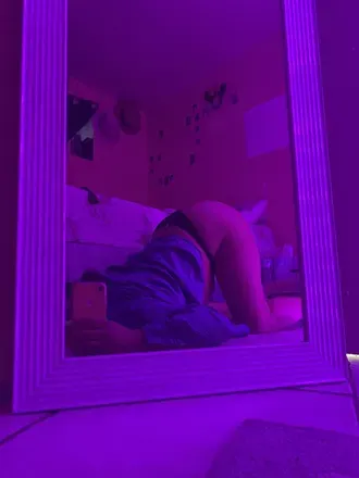 OnlyFans cuenta mariela_c header 2
