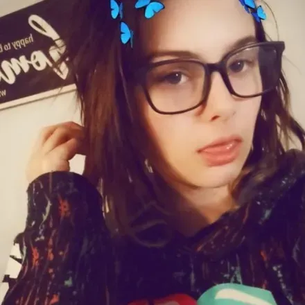 OnlyFans cuenta chloeequinn header 2