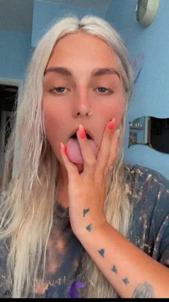 OnlyFans cuenta bunnylovejoy header 2
