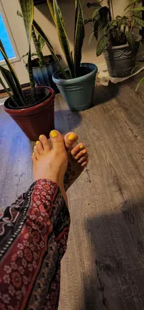 OnlyFans account  mommyfeet93 avatar 1