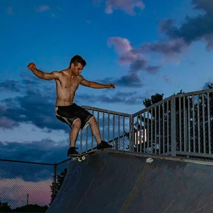 OnlyFans cuenta hunkyskater header 2
