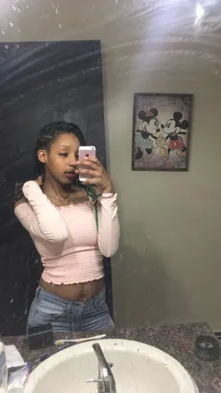 OnlyFans cuenta angel4443 header 2