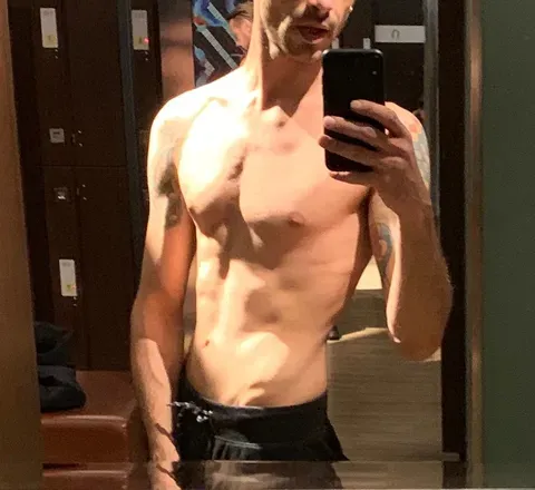 OnlyFans cuenta spanish22cm avatar 1