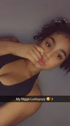 OnlyFans account  hzlenut_honey avatar 1