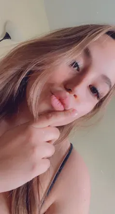 OnlyFans account  lizbizbigtits avatar 1