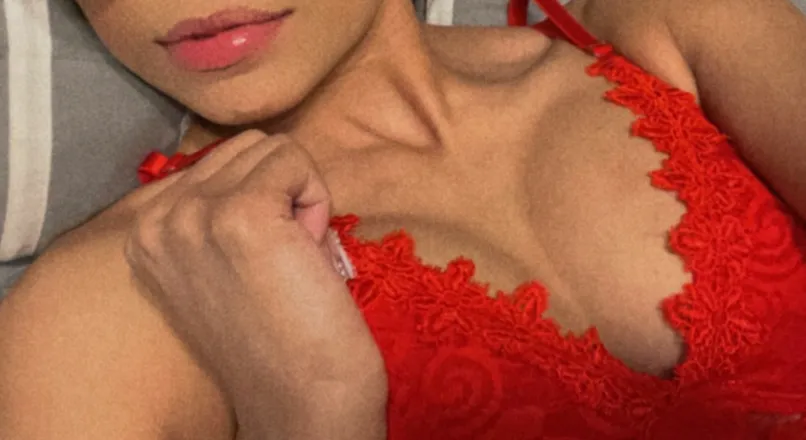 OnlyFans cuenta kissingjade header 2