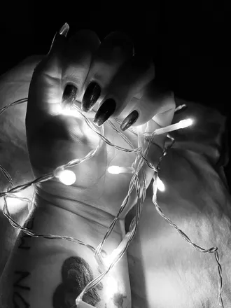 OnlyFans cuenta brokenbrat51 header 2