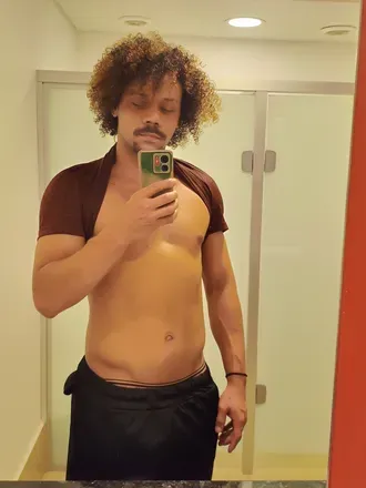 OnlyFans cuenta branlatino avatar 1