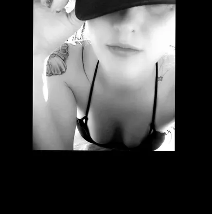 OnlyFans cuenta maria_shay77 header 2