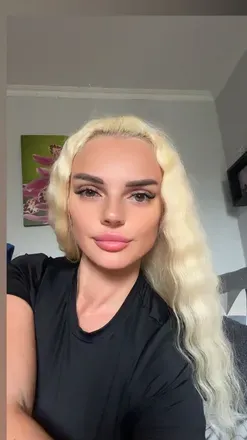 OnlyFans of blondvaleksia
