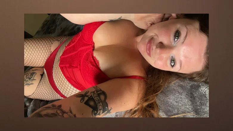 OnlyFans cuenta spookykittenn header 2