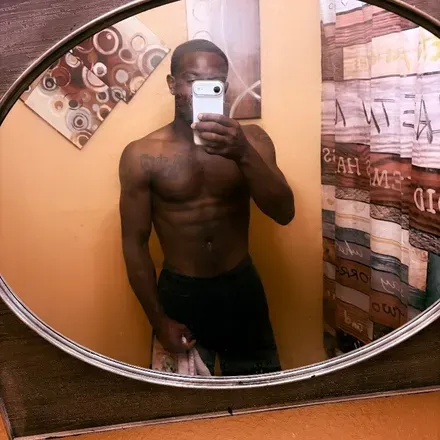 OnlyFans account  kwitit4 avatar 1