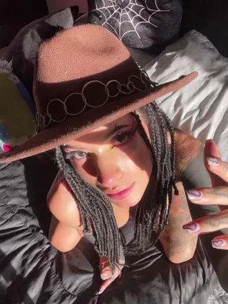 OnlyFans cuenta cold_leemonadee_free header 2