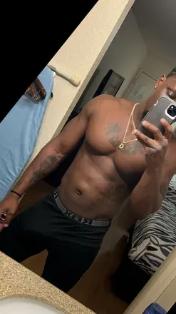 OnlyFans account  gorilla06 avatar 1