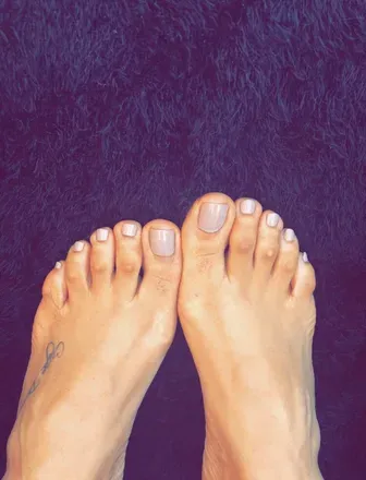 OnlyFans cuenta bellakattoes avatar 1