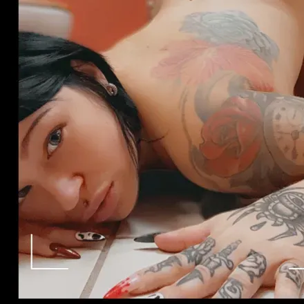 OnlyFans cuenta rayyacarr header 2