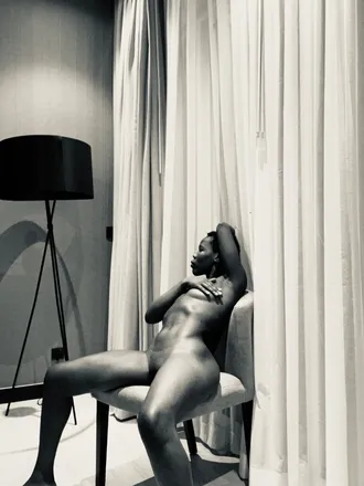 OnlyFans cuenta sweetsandra24 header 2