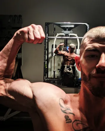 OnlyFans cuenta wheelz54 header 2