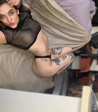 OnlyFans cuenta roxxyro header 2