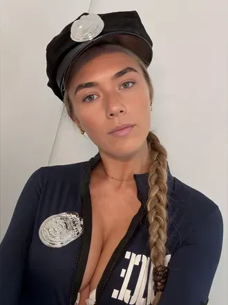 OnlyFans cuenta copgirlpiper avatar 1