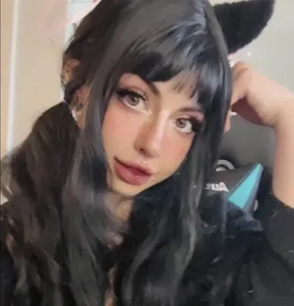 OnlyFans account  moonfaaae avatar 1