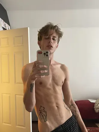 OnlyFans cuenta troyboy00 avatar 1