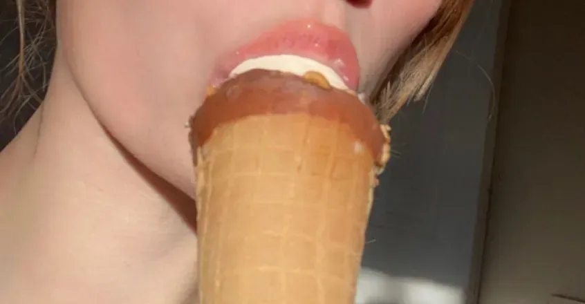 OnlyFans cuenta smallhotty header 2