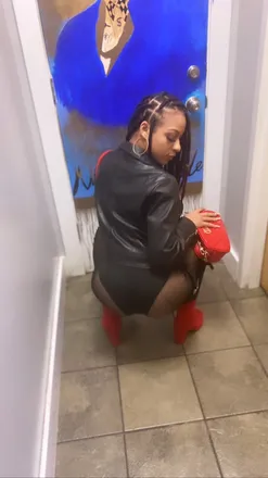 OnlyFans cuenta tiffraysxo header 2
