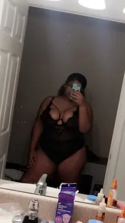 OnlyFans account  hiddenjewelz3 avatar 1