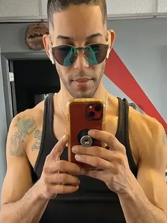 OnlyFans of johnjayjohnjay69
