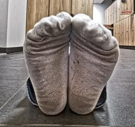 OnlyFans account  dirtydevilfeets avatar 1