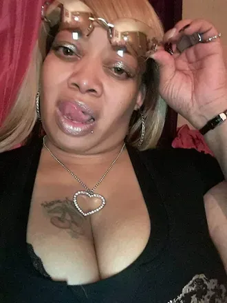 OnlyFans cuenta roshandra45 avatar 1