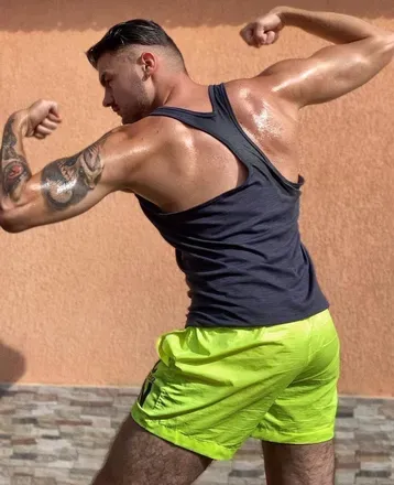 OnlyFans cuenta petreandrei header 2