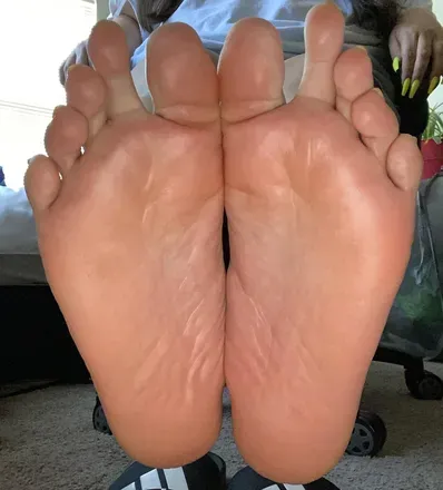 OnlyFans cuenta sweetealongtoe avatar 1