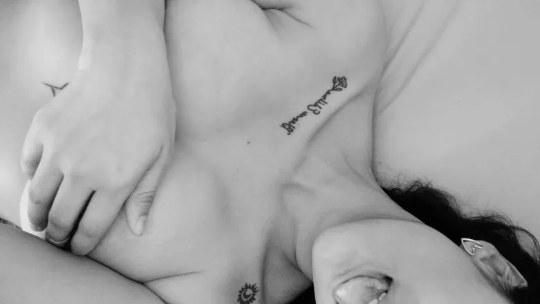 OnlyFans cuenta geraldineeli header 2