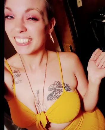 OnlyFans cuenta u30181617 previous_avatars_1 3