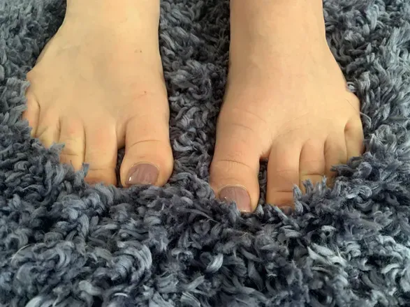 OnlyFans cuenta soles_toes_and_heels header 2