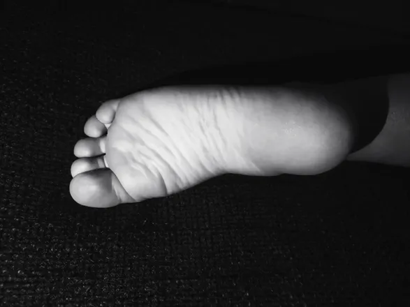 OnlyFans cuenta piedenlair header 2