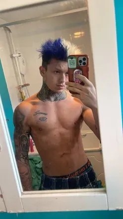 OnlyFans cuenta damnitzdaddy6969 avatar 1