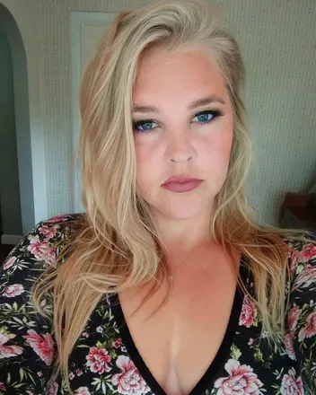 OnlyFans cuenta prettytoestravel avatar 1