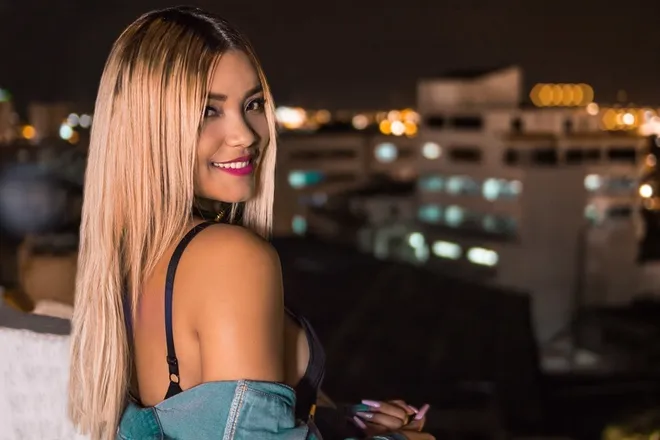 OnlyFans cuenta mjah19 header 2