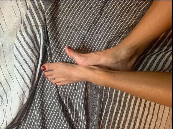 OnlyFans cuenta melodyfeetfantasy header 2