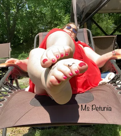 OnlyFans cuenta macqueensfeet header 2
