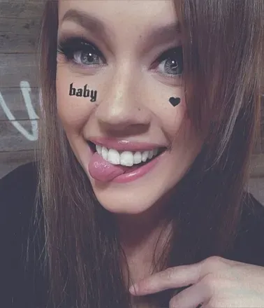 OnlyFans account  lilalotus143 avatar 1