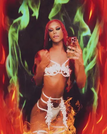 OnlyFans account  cleobarbie avatar 1