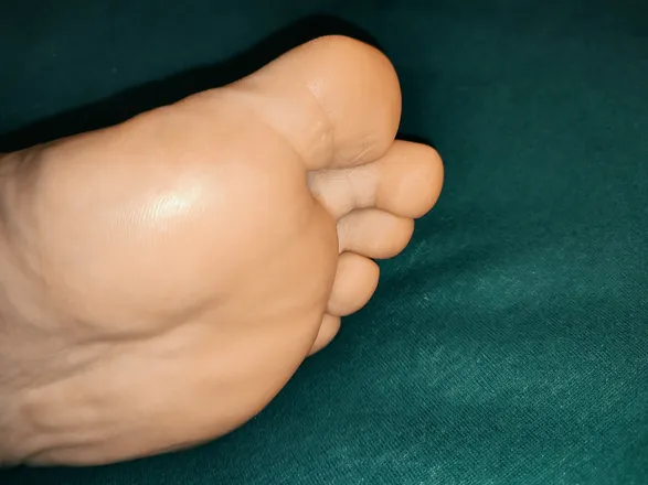 OnlyFans account  feet.food.fetish header 2